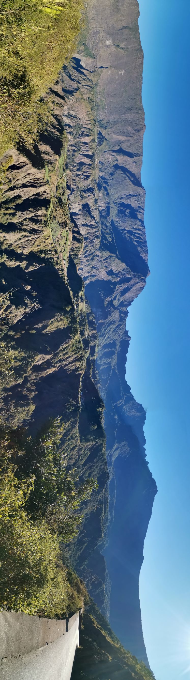 Panoramique_Gueule_Rouge